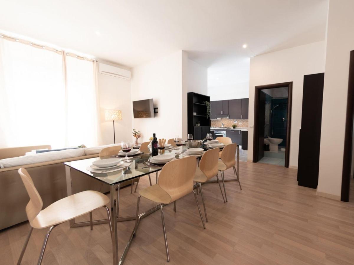 The Best Rent - Spacious Apartment Near Roma Termini Station エクステリア 写真