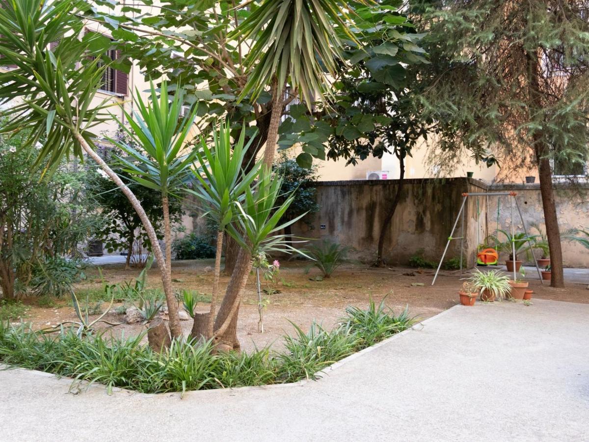 The Best Rent - Spacious Apartment Near Roma Termini Station エクステリア 写真
