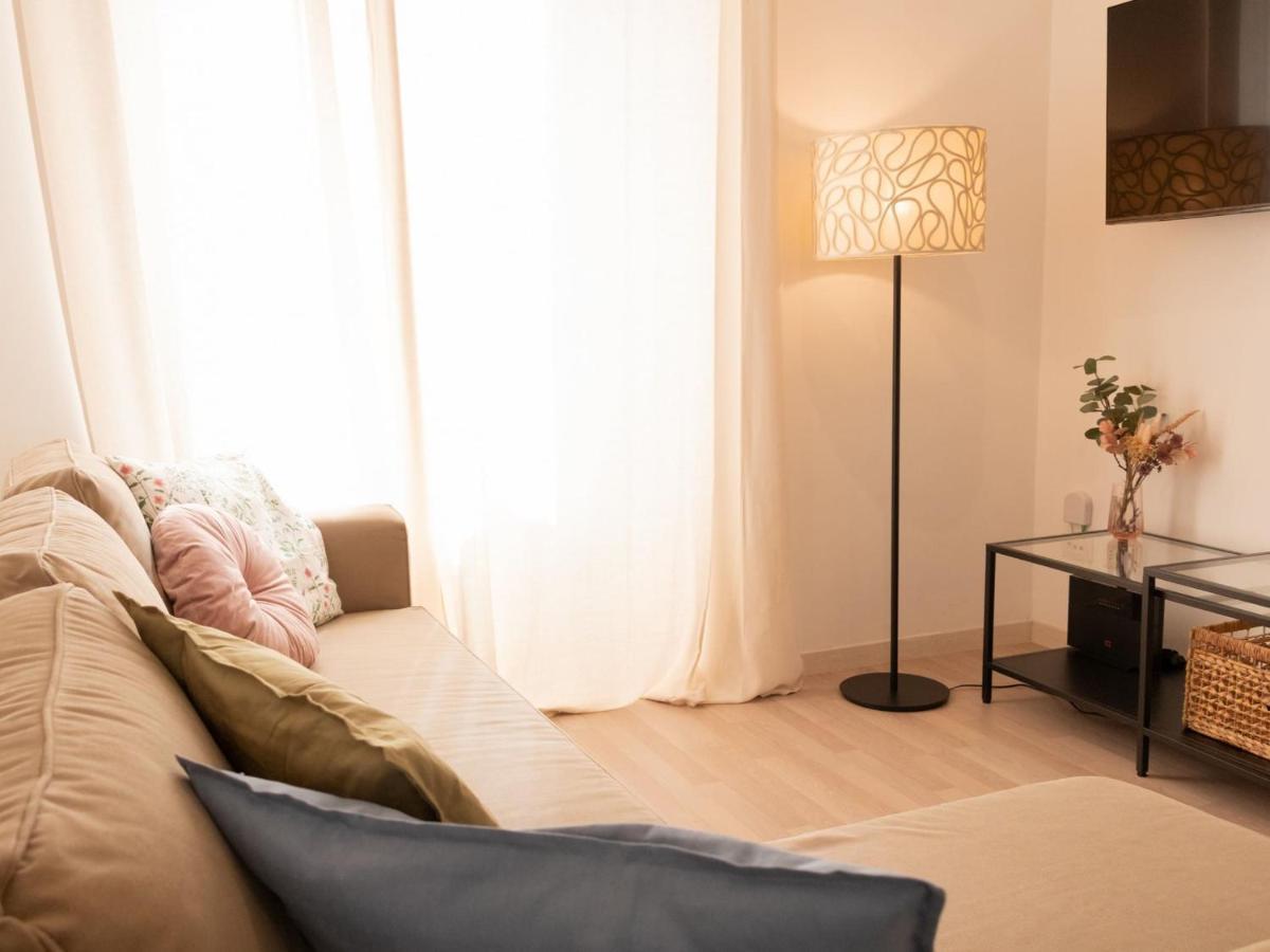 The Best Rent - Spacious Apartment Near Roma Termini Station エクステリア 写真